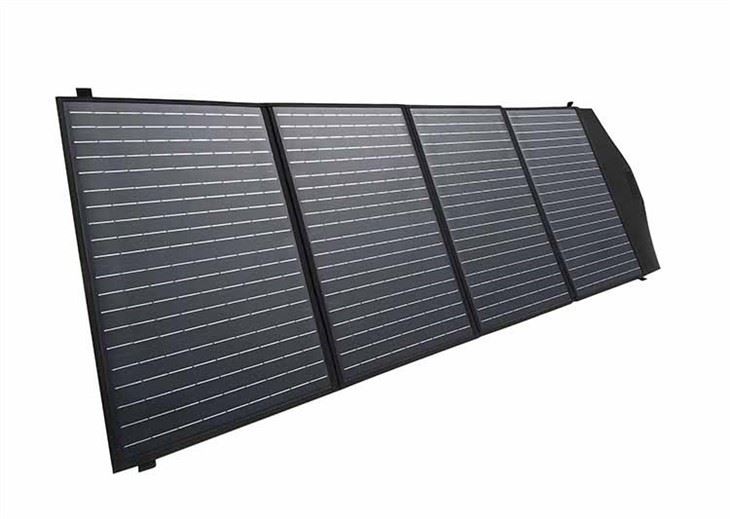 Panel surya lipat 200W