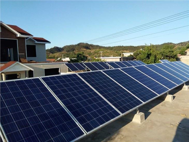 Sistem Daya Panel Surya Off Grid
