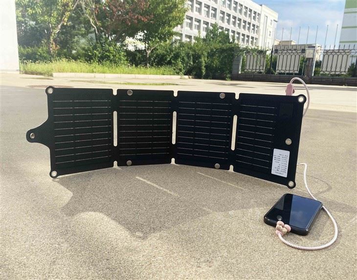 Panel surya lipat 20W